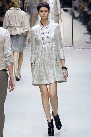 Look 32